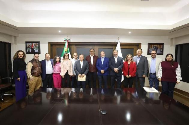 Américo e industriales suman voluntades para aprovechar el Nearshoring